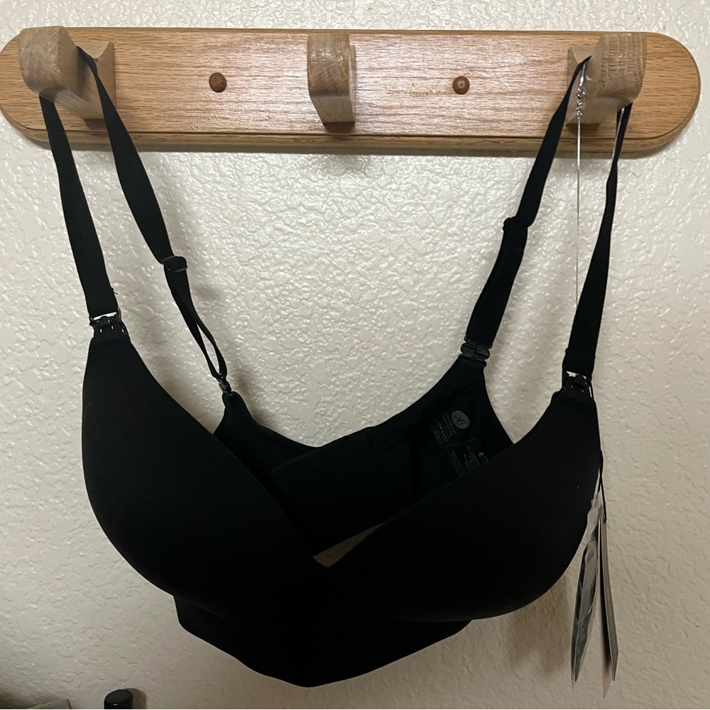 NWT Kindred Bravely Minimalist Nursing and pumping bra